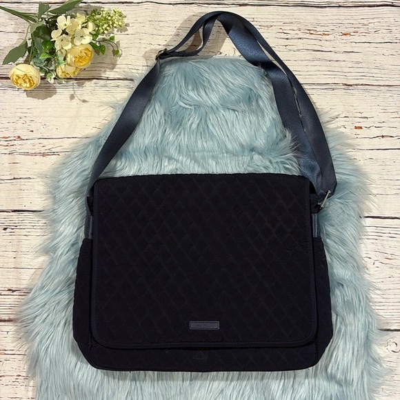 VERA BRADLEY QUILTED LAPTOP MESSENGER BAG NAVY BLUE - Picture 1 of 11